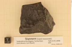 Foto von Stannern (Meteorit) (NHMW-MIN-A135)